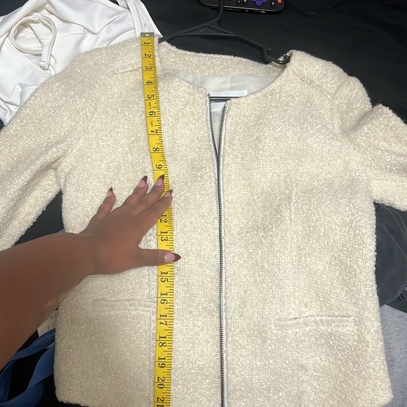 Club Monaco cream zip up jacket. Sz 4 - Picture 8 of 8
